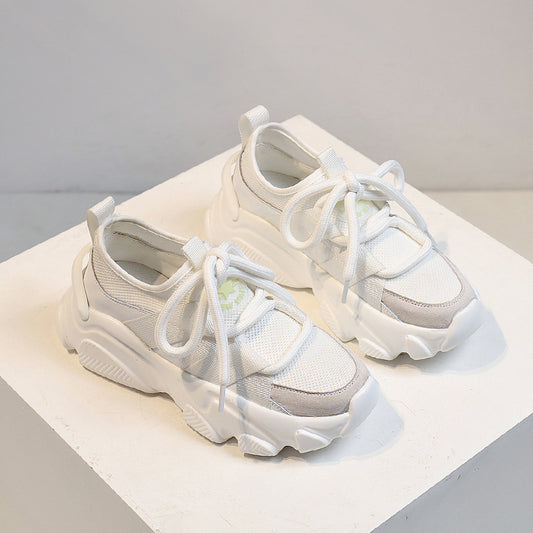 Woman Mesh Surface Sneakers